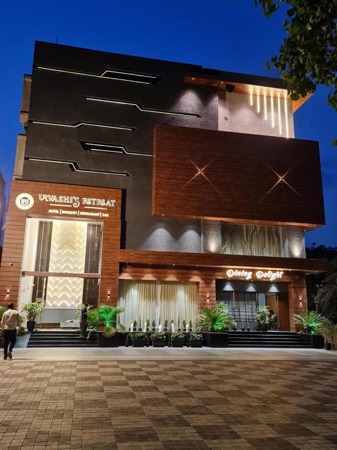 Hotel Urvashi Retreat By Bookingcare Katni Екстер'єр фото