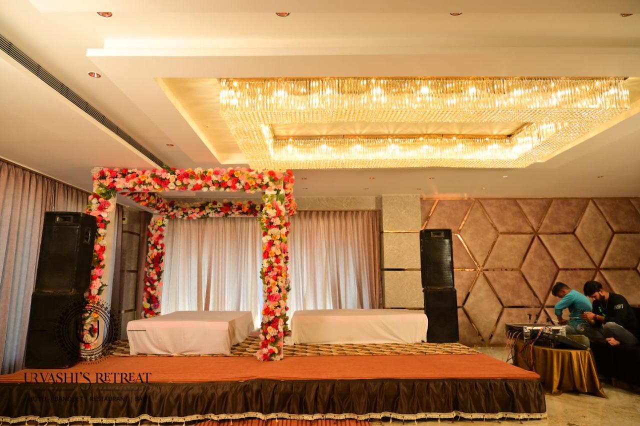Hotel Urvashi Retreat By Bookingcare Katni Екстер'єр фото